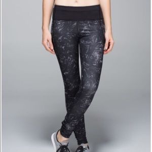LULULEMON Speed Tight ll *Full-On Luxtreme